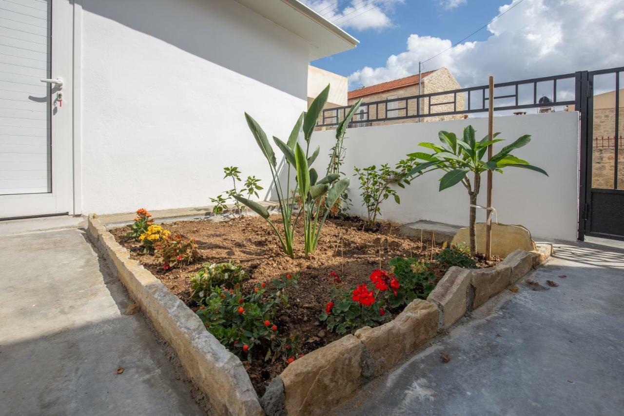 Iliopetra Studio Sivas ภายนอก รูปภาพ