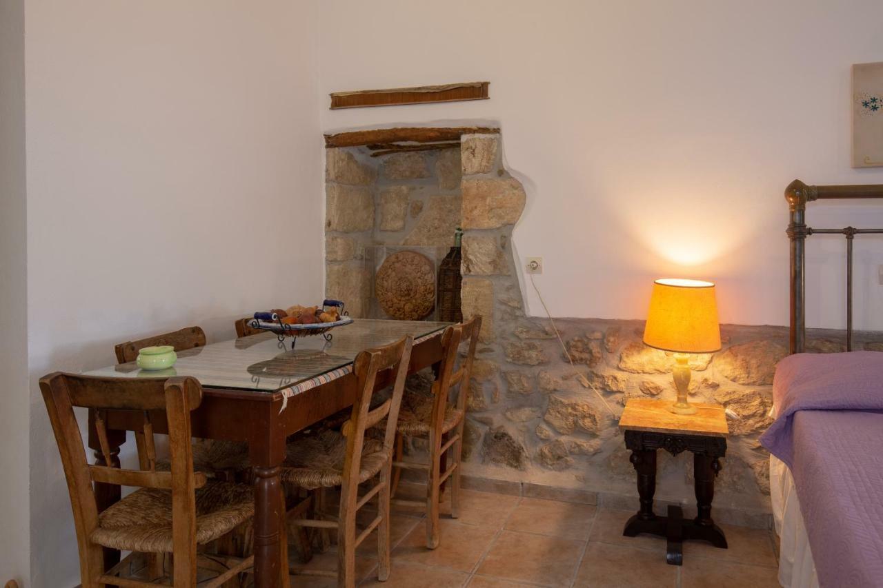 Iliopetra Studio Sivas ภายนอก รูปภาพ
