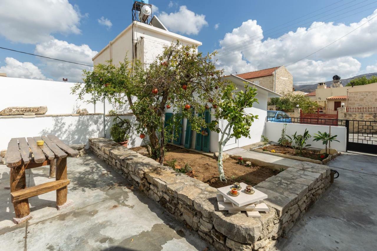 Iliopetra Studio Sivas ภายนอก รูปภาพ